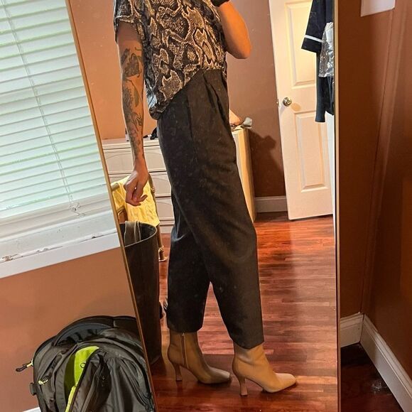 Valentino Pants - Valentino Wool Pleated Charcoal Gray Dress Slacks